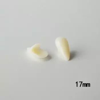 Искусственные зубы для Хэллоуина