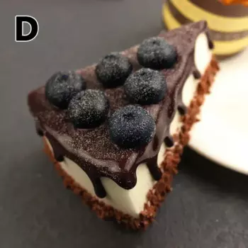 Искусственный торт MOONBIFFY