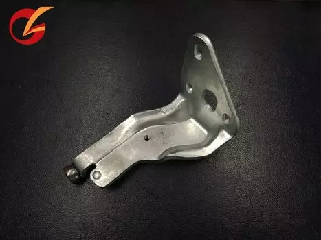 Используется для модели toyota hiace 1992-2004, нижняя опора ролика раздвижной двери