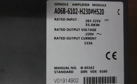 Используется в хорошем состоянии драйвер A06B-6102-H230 # H520