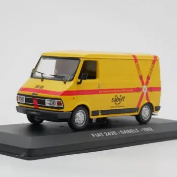 Ixo 1:43 Fiat 242E Sabelt 1982 Diecas модель автомобиля металлическая Игрушечная машина