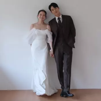 Элегантные мягкие атласные свадебные платья для женщин на тонких бретельках с открытыми плечами простая Русалка свадебное платье TSWD438