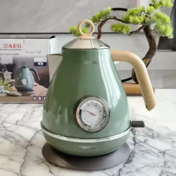 Электрический чайник с дисплеем температуры 2200 Вт