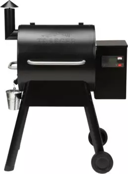 Электрический гриль и коптильня для древесных гранул Traeger Grills Pro 575, черный