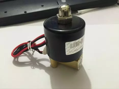 Электромагнитный клапан VIDONIA 2W025-08 1/4", 220В