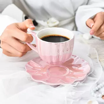 Керамическая чашка в форме ракушки, блюдце, кофейная кружка, чашка для послеобеденного чая, кухонные принадлежности, офисная, домашняя, розовая, зеленая кружка, набор посуды