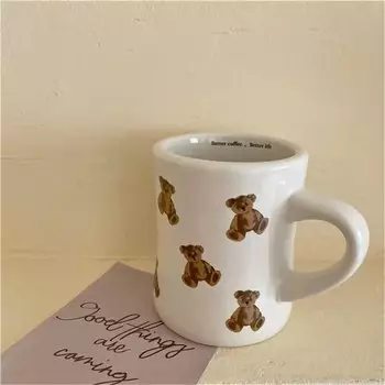 Керамическая кружка с медведем