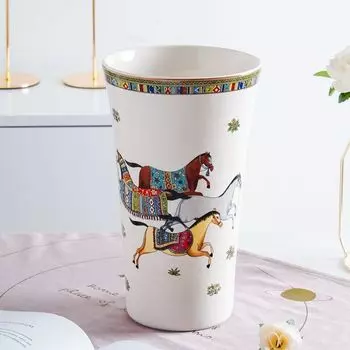 Керамическая ваза Jingdezhen L