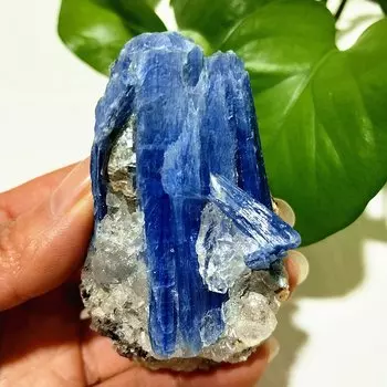 Кианит Кристалл Кластер EBET