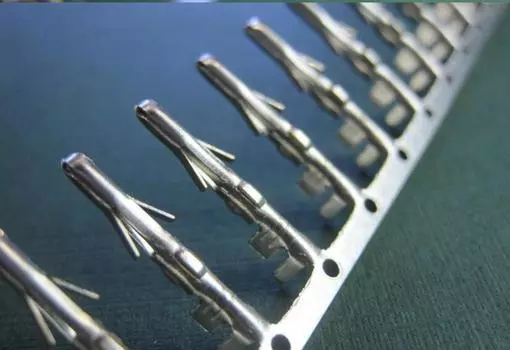 Клеммы IDE 4P 4D 300 шт.