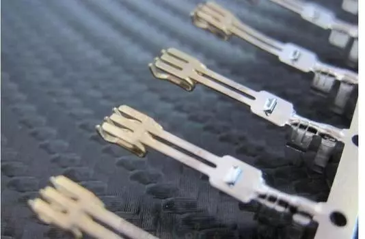 Клеммы SATA, двухслойная игла, 300 шт.