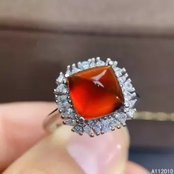 Кольцо женское из серебра 925 пробы с кристаллами