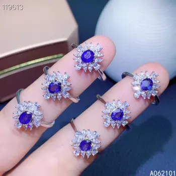 Кольцо женское из серебра 925 пробы с натуральным сапфиром