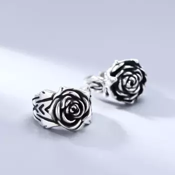 Кольцо женское из серебра 925 пробы с широкой розой