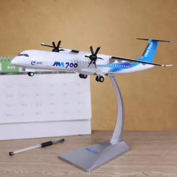 Коммерческий пассажирский самолет авиакомпании MA700, модель самолета 1:72, ременные колеса из сплава