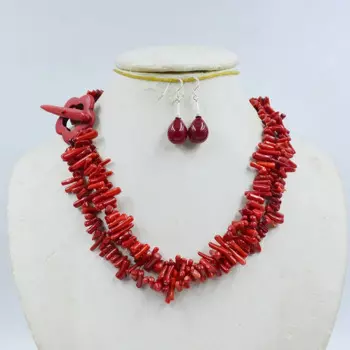 Комплект из колье и серёг, 3 нити