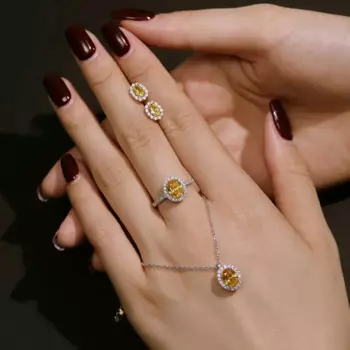 Комплект из колье и серёг, из серебра 925 пробы