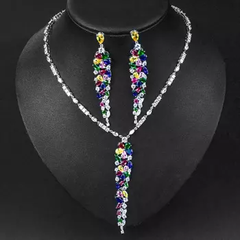 Комплект из колье и серёг, из двух предметов