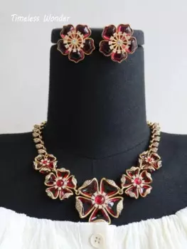 Комплект из колье и серёг, с фианитами