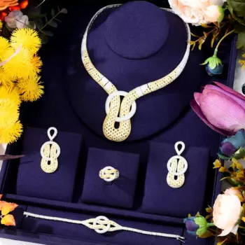 Комплект из колье и серёг, с фианитом, 4 шт.