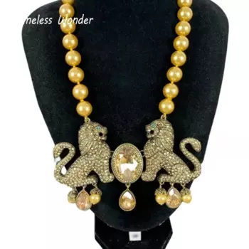 Комплект из колье и серёг, с жемчугом и цирконом