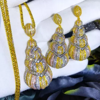 Комплект из колье и серёг, с фианитом