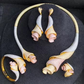 Комплект из колье и серёг, с фианитом, 4 шт.