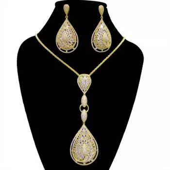 Комплект из колье и серёг, с фианитом