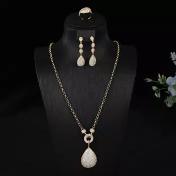 Комплект из колье и серёг, с фианитами