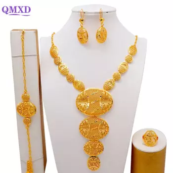 Комплект из колье и серёг, золотистого цвета