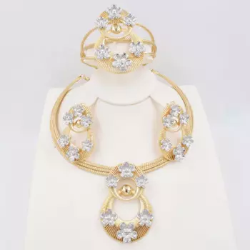 Комплект из колье, серёг, браслета и кольца