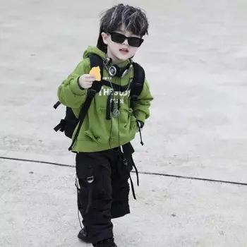 Комплекты для мальчиков, толстовки и штаны, костюмы из двух предметов на весну и осень, детская одежда, модные новые корейские повседневные брюки-карго с фруктами зеленого цвета