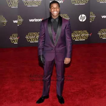 Костюм облегающий мужской из блейзера, жилета и брюк