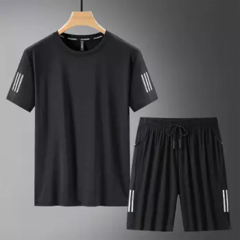 Костюм спортивный мужской из футболки с коротким рукавом и шортов
