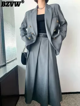 Костюм женский серый из блейзера и юбки, 25x2024