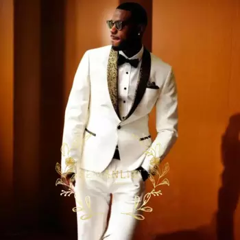 Костюмы цвета слоновой кости для мужчин, облегающий свадебный смокинг с цветочным отворотом для жениха, 2 шт., куртка и брюки, модный стиль, официальный костюм 2024