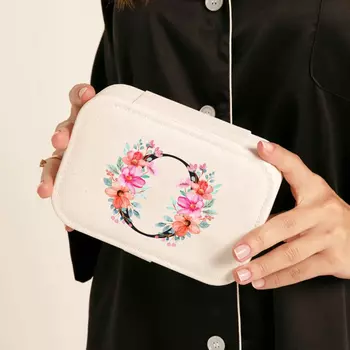 Кожаная именная шкатулка для украшений HGDTFF