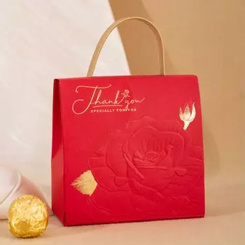 Крафт-бумажная подарочная коробка для конфет