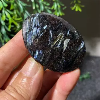 Кристалл астрофиллит гранат