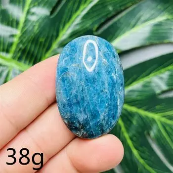 Кристалл кошачий глаз синий апатит YOCO