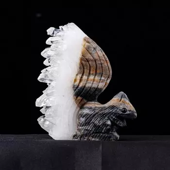 Кристалл кварц, фигурка белки, Runyangshi