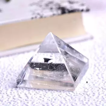 Кристалл кварц пирамида для дома olevo