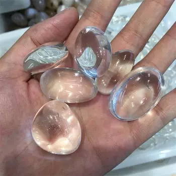 Кристаллы белого кварца Sisterstone