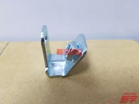 Кронштейн двигателя Outlander ASX LANCER 4B14J1, крышка ENG UPR 1003A12, 6 фотоэлементов, кронштейн