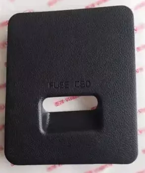 Крышка блока предохранителей в помещении 84753B5000 для Kia Sportage R 2010-2016 Kx5 Kx3 K5 K3 K2 2010-2015 2017 Cerato 847564 M000