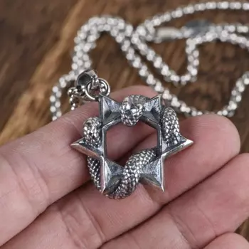 Кулон в виде змеи из серебра 925 пробы