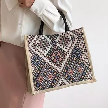 Льняная сумка с цветочным узором