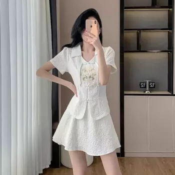 Летний китайский комплект из двух предметов для женщин, блузка с V-образным вырезом и вышивкой и мини-юбка, женские повседневные облегающие костюмы больших размеров
