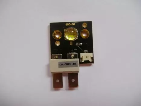 LouChen Zm 90W LED лампа