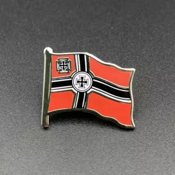 Металлический знак германского флага